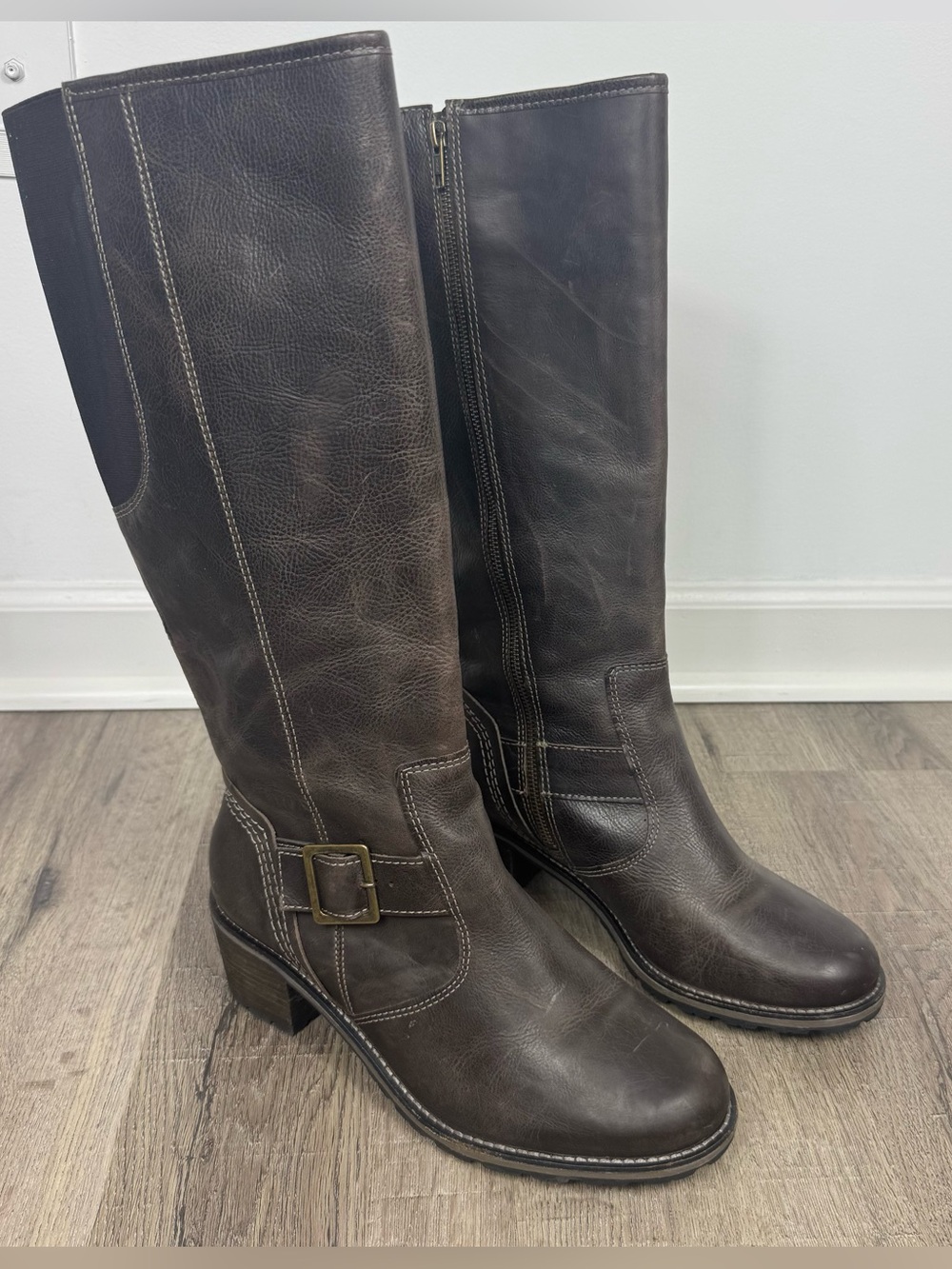 L.L.Bean Brown Leather Tall Riding Boots  Women’s 11W Wide Calf Buckle Classic